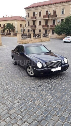 Mercedes E 220 d 1998, 262,000 km - 2.2 l - Bakı
