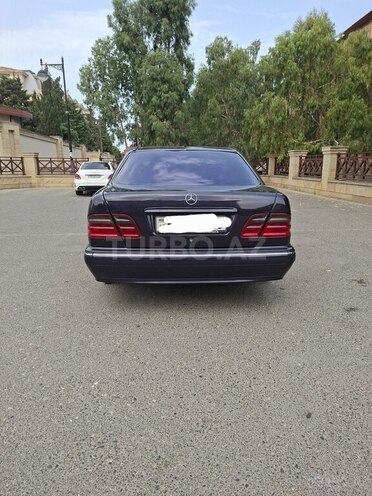 Mercedes E 220 d 1998, 262,000 km - 2.2 l - Bakı