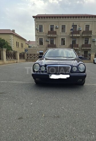 Mercedes E 220 d 1998, 262,000 km - 2.2 l - Bakı
