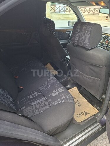 Mercedes E 220 d 1998, 262,000 km - 2.2 l - Bakı