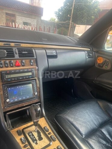 Mercedes E 220 d 1999, 311,701 km - 2.2 l - Şəmkir