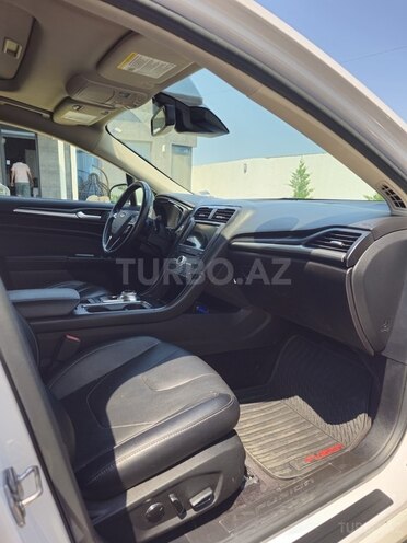 Ford Fusion (North America) 2016, 132,000 km - 2.0 l - Bakı