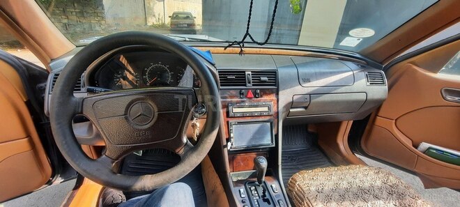 Mercedes C 230 1998, 309,276 km - 2.3 l - Bakı