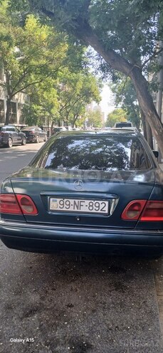 Mercedes E 220 d 1998, 652,382 km - 2.2 l - Xudat