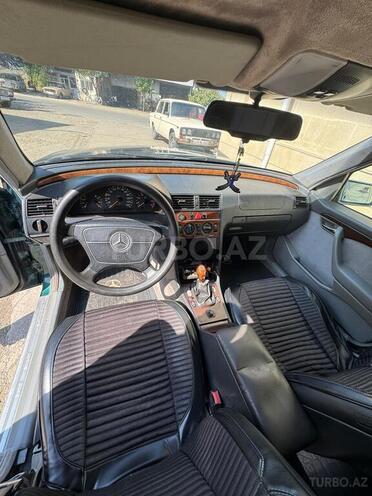 Mercedes C 180 1996, 850,000 km - 1.8 л - Tovuz