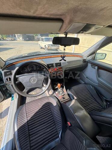 Mercedes C 180 1996, 850,000 km - 1.8 л - Tovuz