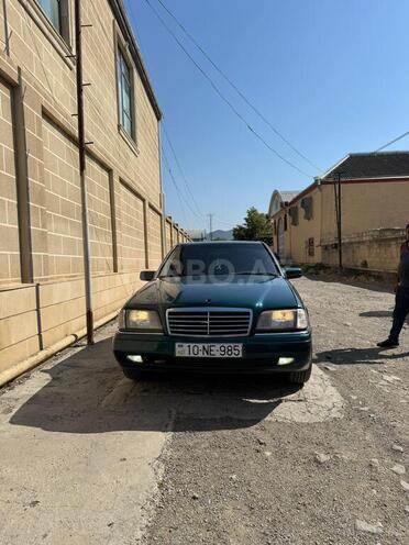 Mercedes C 180 1996, 850,000 km - 1.8 л - Tovuz
