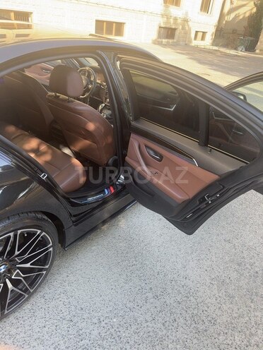 BMW 528 2015, 211,000 km - 2.0 l - Bakı
