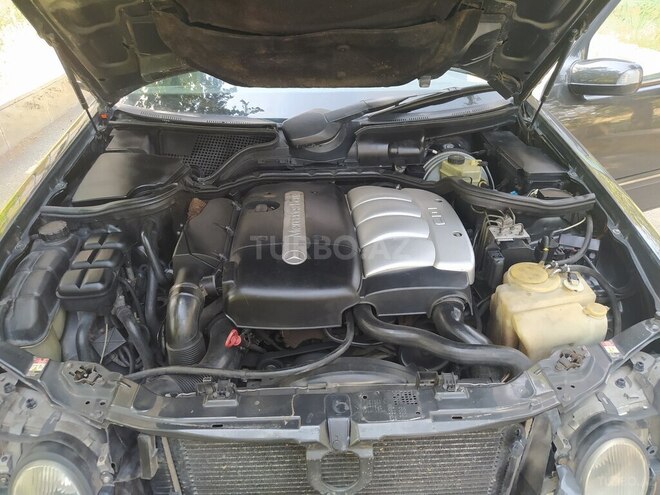 Mercedes E 220 d 1999, 499,540 km - 2.2 l - Ucar