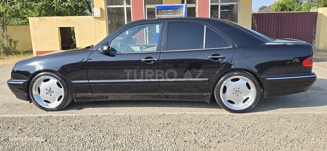 Mercedes E 320 2000, 252,000 km - 3.2 л - Lənkəran