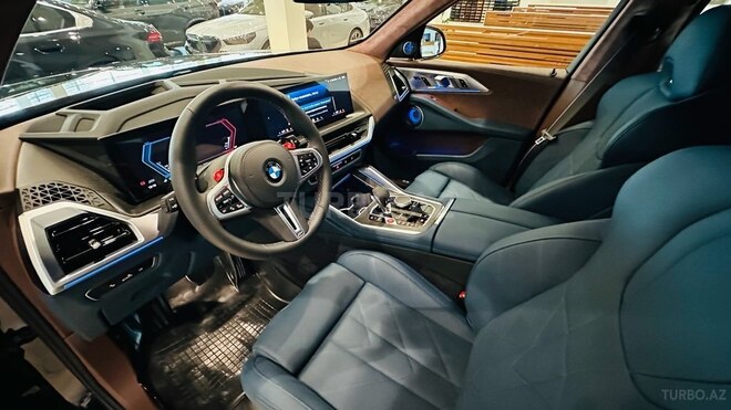 BMW XM 50e-12