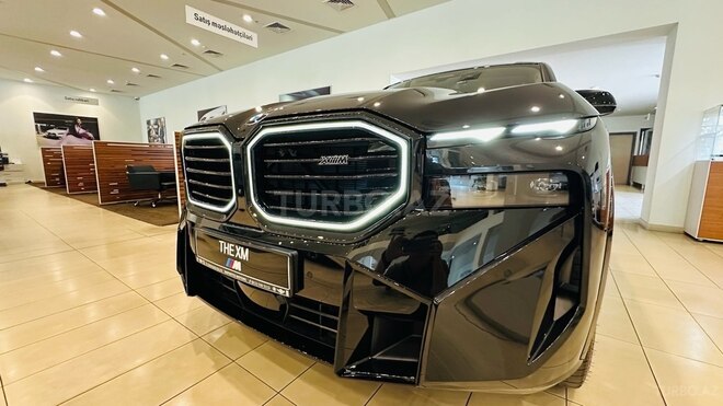 BMW XM 50e-7