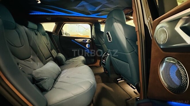 BMW XM 50e-20