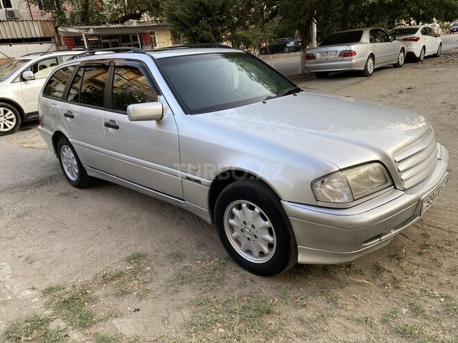 Mercedes C 220 d 1999, 241,041 km - 2.2 l - Sumqayıt