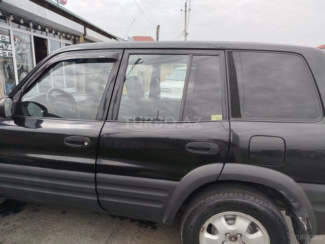 Toyota RAV4 1996, 277,000 km - 2.0 l - Zaqatala