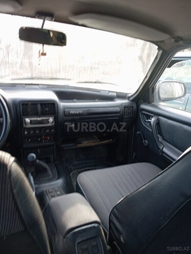 GAZ 3110 2003, 90,000 km - 2.3 l - Qəbələ