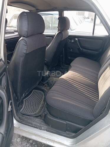 GAZ 3110 2003, 90,000 km - 2.3 l - Qəbələ