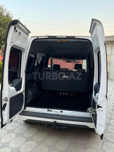 Ford Tourneo Connect 2010, 235,000 km - 1.8 l - Şəki