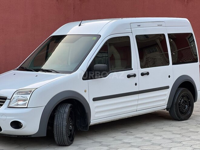 Ford Tourneo Connect 2010, 235,000 km - 1.8 l - Şəki