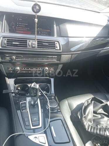 BMW 520 2015, 260,000 km - 2.0 l - Bakı