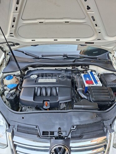 Volkswagen Jetta 2008, 215,519 km - 1.6 л - Bakı