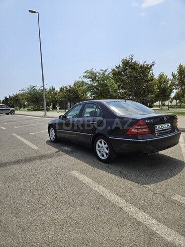 Mercedes C 240 2001, 405,000 km - 2.6 л - Bakı