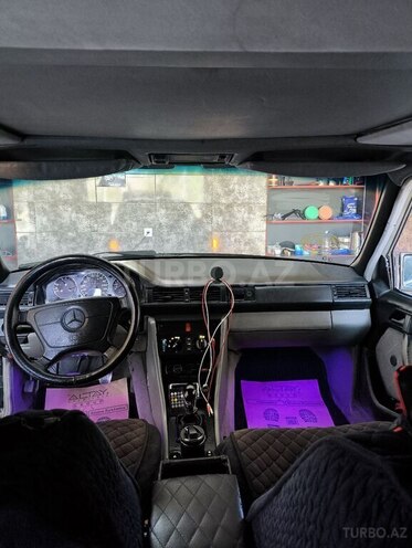 Mercedes E 200 1993, 437,854 km - 2.0 l - Sumqayıt