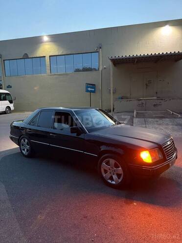 Mercedes E 200 1993, 437,854 km - 2.0 l - Sumqayıt