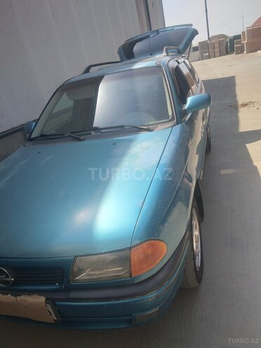 Opel Astra 1995, 425,106 km - 1.6 l - Bakı