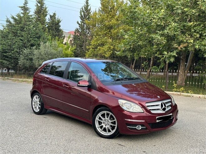 Mercedes B 170 2011, 112,000 km - 1.7 л - Sumqayıt
