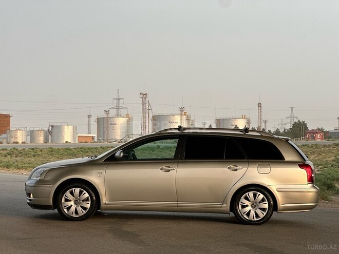 Toyota Avensis 2005, 230,000 km - 2.0 l - Bakı