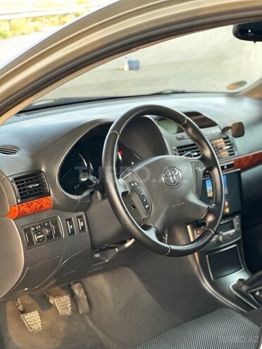 Toyota Avensis 2005, 230,000 km - 2.0 l - Bakı