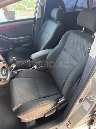 Toyota Avensis 2005, 230,000 km - 2.0 l - Bakı
