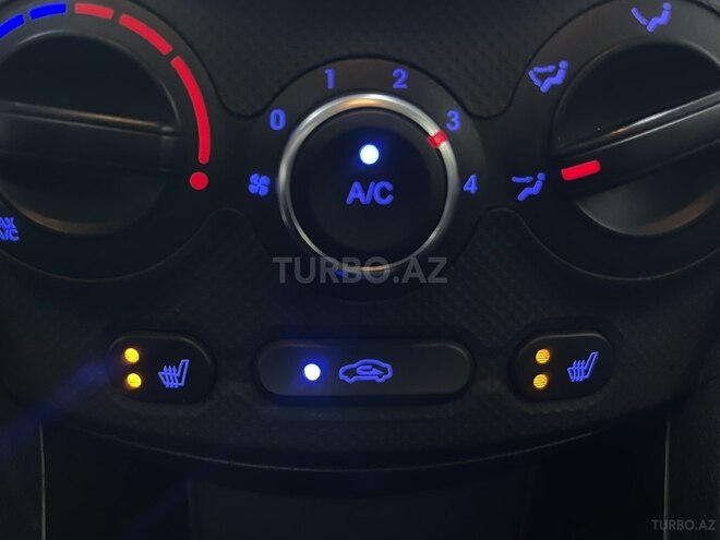Hyundai Accent 2019, 136,000 km - 1.4 l - Sumqayıt