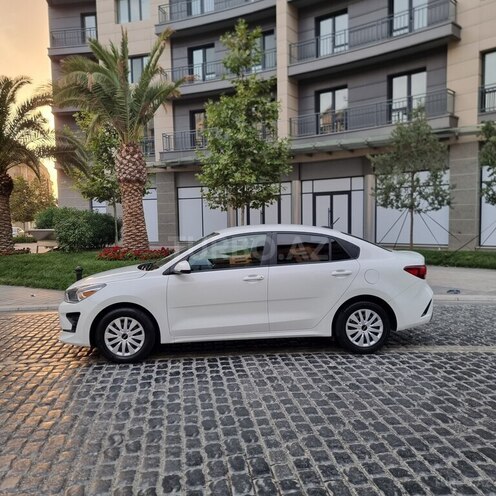 Kia Rio 2022, 80,000 km - 1.6 l - Bakı