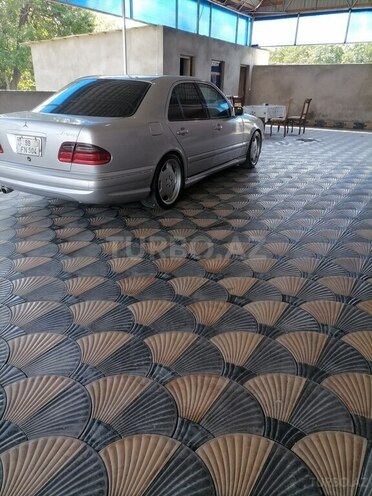 Mercedes E 240 2000, 340,797 km - 2.4 l - Ağstafa
