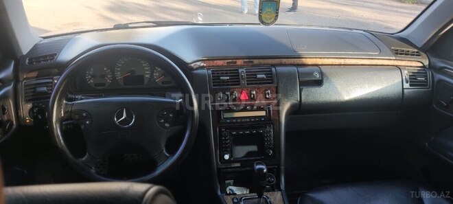Mercedes E 240 2000, 340,797 km - 2.4 l - Ağstafa