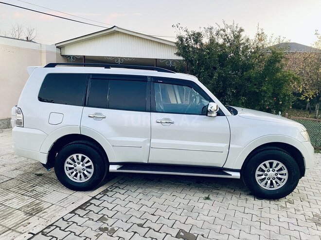Mitsubishi Pajero 2013, 181,000 km - 3.0 l - Naxçıvan