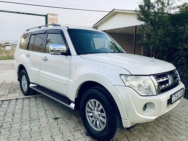 Mitsubishi Pajero 2013, 181,000 km - 3.0 l - Naxçıvan
