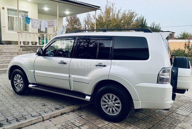Mitsubishi Pajero 2013, 181,000 km - 3.0 l - Naxçıvan