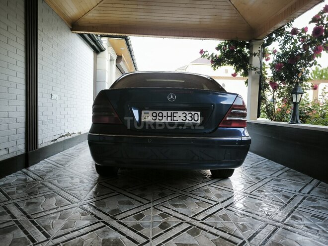 Mercedes C 220 d 2001, 632,000 km - 2.2 л - Bakı