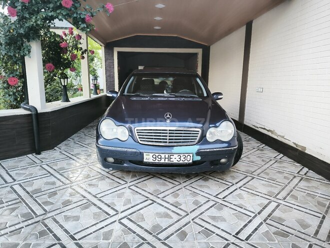 Mercedes C 220 d 2001, 632,000 km - 2.2 л - Bakı