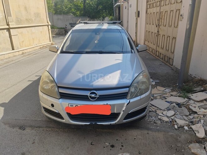 Opel Astra 2005, 385,000 km - 1.6 l - Astara