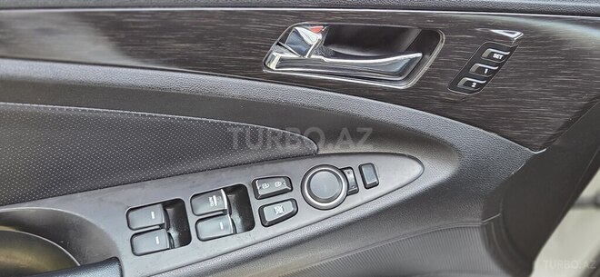 Hyundai Sonata 2013, 178,000 km - 2.0 l - Bakı