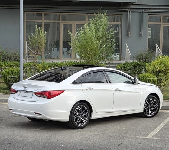 Hyundai Sonata 2013, 178,000 km - 2.0 l - Bakı