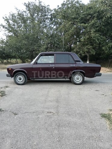 LADA (VAZ) 2107 2006, 300,000 km - 1.6 l - Quba