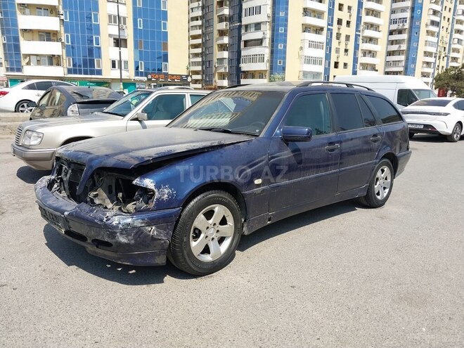 Mercedes C 220 d 1999, 321,147 km - 2.2 l - Bakı