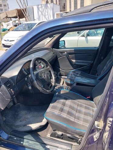 Mercedes C 220 d 1999, 321,147 km - 2.2 l - Bakı