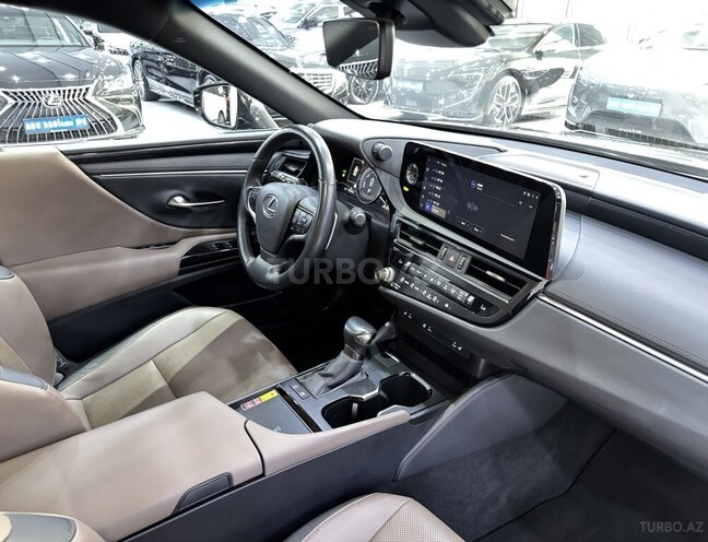 Lexus ES 300h 2023, 53,700 km - 2.5 l - Bakı