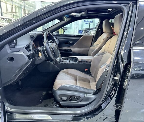 Lexus ES 300h 2023, 53,700 km - 2.5 l - Bakı